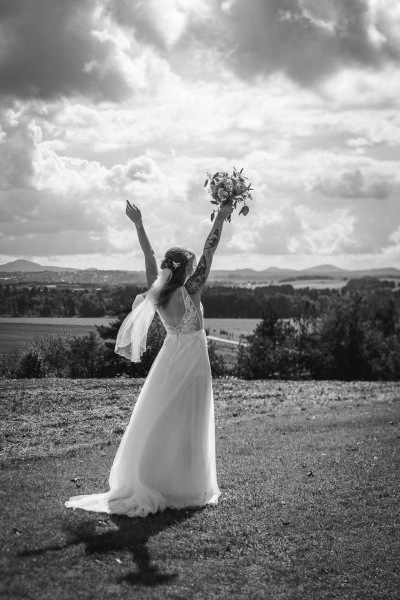 Linda und Robert in einem ruhigen Moment ihres Hochzeitstages